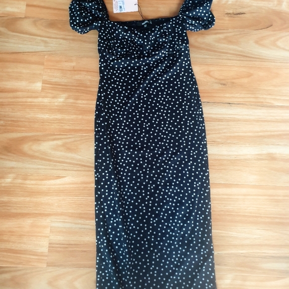 Polka Dot Dress , brand new - Picture 2 of 5